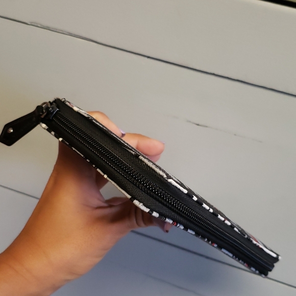 NWOT Vera Bradley Wallet - Picture 10 of 15